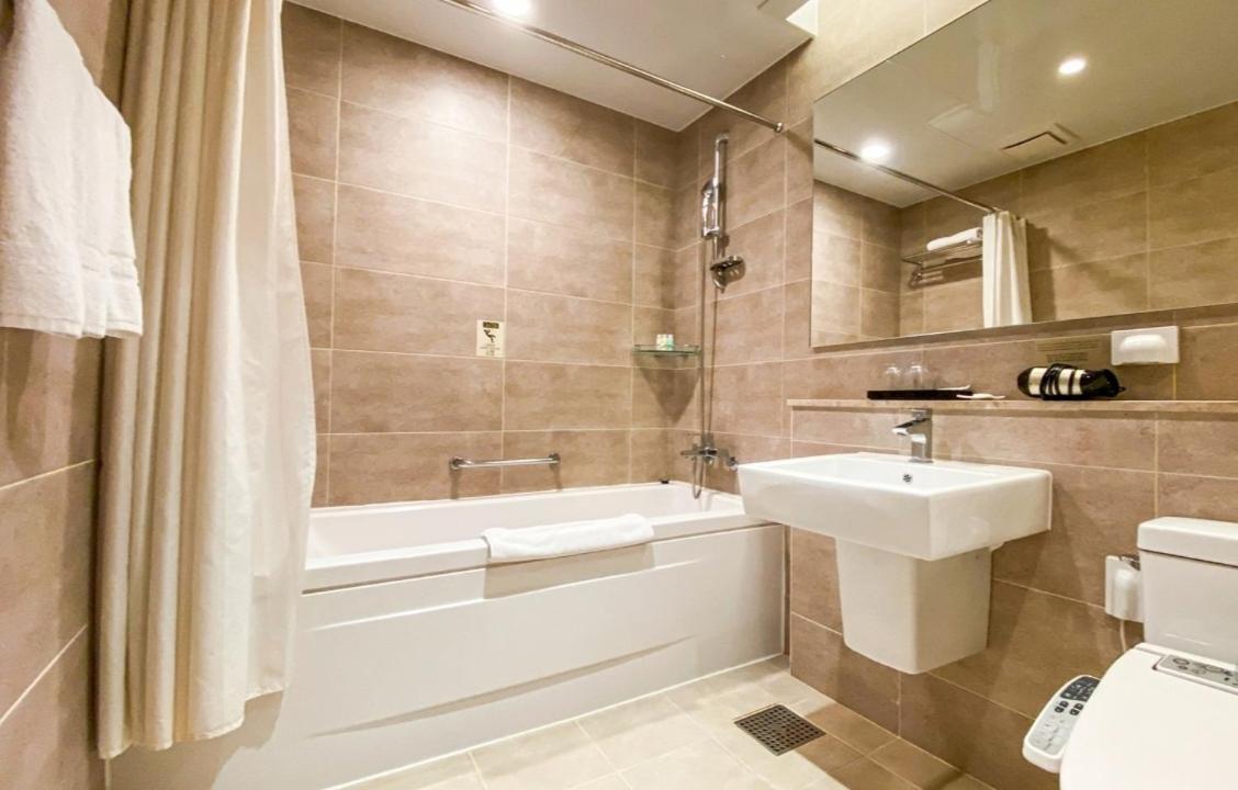 Haeundae Wide Ocean View & Residence Busan Exterior photo